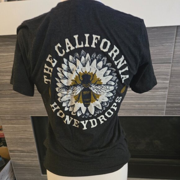Bella+Canvas The California Honeydrops Band T-Shirt Small S Bee Flower Graphic - Picture 2 of 3